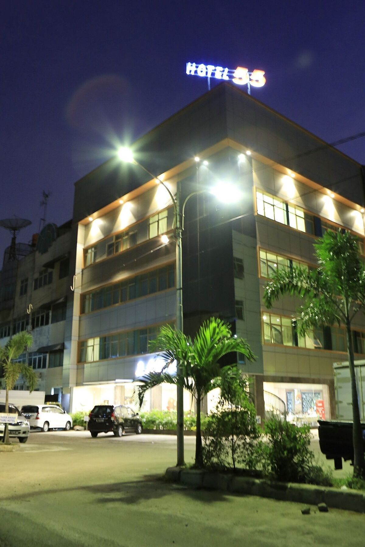 55 Hotel